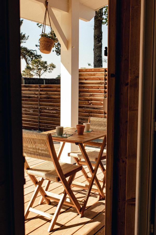 La Cabane De L'Estran Au Bord De Mer Lanton Exterior photo